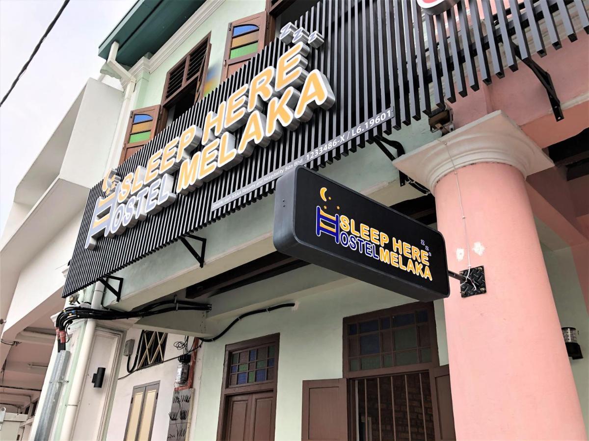 Sleep Here Hostel, Melaka Екстериор снимка